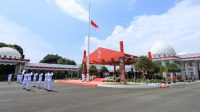 Gubernur Enembe Pimpin Upacara HUT RI 76