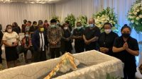 Wagub Papua Klemen Tinal Meninggal Dunia