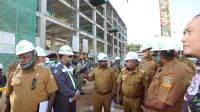 Gubernur Enembe Cek Progres Pembangunan 4 Kantor