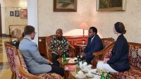 Gubernur Papua Bertemu Dubes Rusia Bahas Beasiswa dan Bandara Antariksa Biak