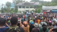 Demo Dukung Lukas Enembe di Jayapura Aman