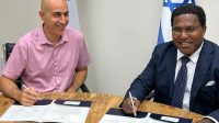 Samuel Tabuni Pelopori Kerjasama Dengan Universitas Ariel Israel