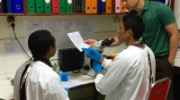 Gubernur Fasilitasi Dokter OAP Masuk UI