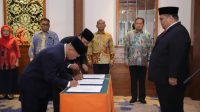 Bawaslu se-Papua Dilantik, Diminta Berani dan Cerdik