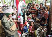 Masyarakat Pulau Mapia Dapat Bantuan Dari Menteri Sosial