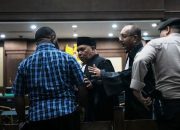 Hakim Batal Baca Putusan, Kesehatan Mantan Gubernur Enembe Memburuk