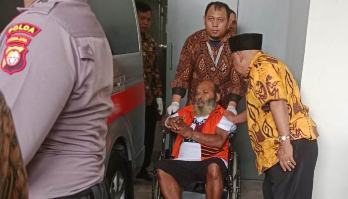 Jatuh di Rutan KPK, Lukas Enembe Dilarikan ke RSPAD