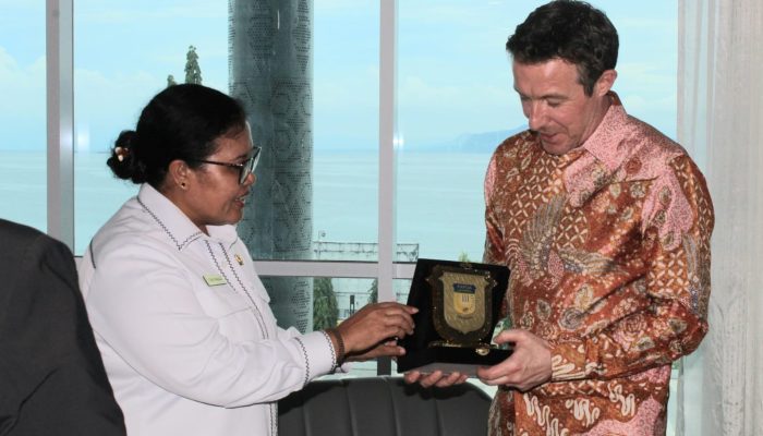 Kedubes Inggris Tawari Beasiswa Chevening untuk Papua