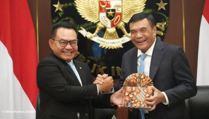Menko Polkam Dudung Fokus Penanganan Karhutla dan Papua