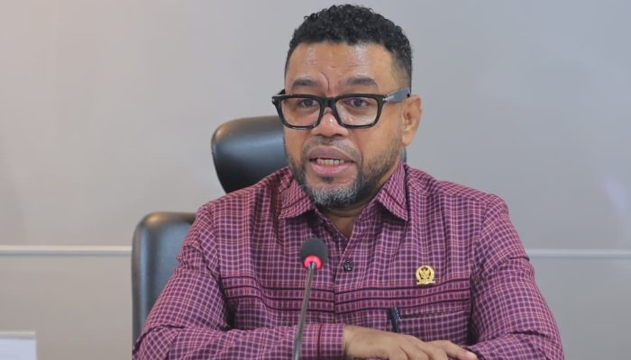 Senator Filep Wamafma Dorong Papua Barat Sambut Program Revitalisasi Sekolah 2027