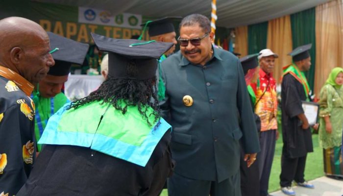 Gubernur John Tabo  Tegaskan Pemprov Papua Pegunungan Alokasikan Anggaran untuk Perguruan Tinggi dan Biaya Studi Akhir
