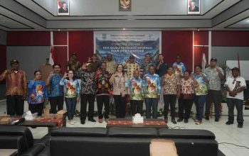 Diskominfosantik Papua Pegunungan Sosialisasi SOP SMKI dan TTIS di Wamena